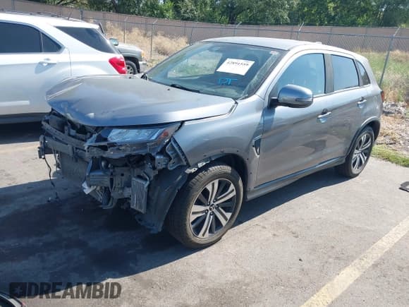 ✅ 2020 Mitsubishi Outlander ES • VIN: JA4AR3AU0LU018017 • Lot: 42891559. Listed on IAAI with 77,061 mi. Free auction sales archive from the USA and detailed vehicle history report at DreamBid. Image 18.