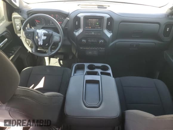 ✅ 2020 Chevrolet Silverado 1500 Custom • VIN: 1GCRWBEK6LZ223445 • Lot: 59949534. Wystawiony na Copart z przebiegiem 86 353 mil. Bezpłatny archiwum sprzedaży aukcyjnych z USA i szczegółowy raport historii pojazdu na DreamBid. Zdjęcie 8.