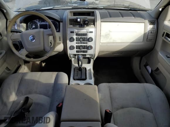 ✅ 2008 Mercury Mariner • VIN: 4M2CU91178KJ30977 • Lot: 90121655. Listed on Copart with 210,938 mi. Free auction sales archive from the USA and detailed vehicle history report at DreamBid. Image 8.