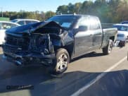 ✅ 2017 Chevrolet Silverado 1500 LT • VIN: 1GCVKRECXHZ240607 • Lot: 43510622. Wystawiony na IAAI z przebiegiem 213 099 mil. Bezpłatny archiwum sprzedaży aukcyjnych z USA i szczegółowy raport historii pojazdu na DreamBid. Zdjęcie 2.