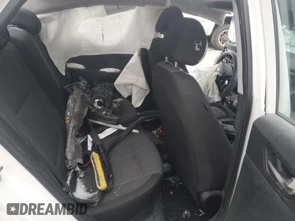 ✅ 2019 Hyundai Accent SE • VIN: 3KPC24A36KE049477 • Лот: 47841845. Опубликован ранее на Copart с пробегом Не указан. Бесплатный доступ к архиву аукционных продаж из США и подробный отчёт об истории автомобиля на DreamBid. Изображение 10.