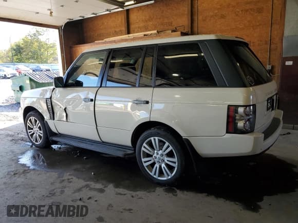 ✅ 2010 Land Rover Range Rover HSE • VIN: SALME1D48AA320032 • Lot: 81624285. Wystawiony na Copart z przebiegiem 112 831 mil. Bezpłatny archiwum sprzedaży aukcyjnych z USA i szczegółowy raport historii pojazdu na DreamBid. Zdjęcie 2.