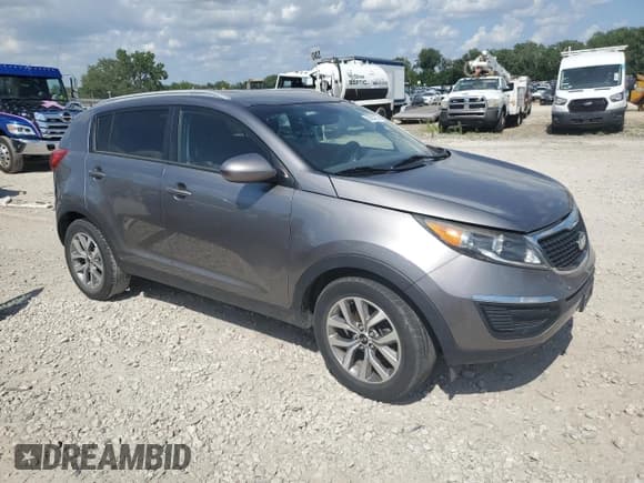 ✅ 2016 Kia Sportage LX • VIN: KNDPB3AC7G7811072 • Лот: 63652935. Опубликован ранее на Copart с пробегом 174 659 миль. Бесплатный доступ к архиву аукционных продаж из США и подробный отчёт об истории автомобиля на DreamBid. Изображение 4.