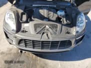 ✅ 2016 Porsche Macan S • VIN: WP1AB2A50GLB53585 • Lot: 92609025. Listed on Copart with 110,974 mi. Free auction sales archive from the USA and detailed vehicle history report at DreamBid. Image 12.