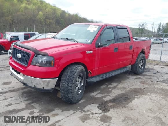 ✅ 2005 Ford F-150 XLT • VIN: 1FTPW14525FA56437 • Лот: 42065384. Опубликован ранее на IAAI с пробегом 268 475 миль. Бесплатный доступ к архиву аукционных продаж из США и подробный отчёт об истории автомобиля на DreamBid. Изображение 2.