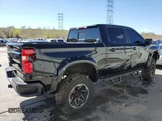 ✅ 2019 Chevrolet Silverado 1500 RST • VIN: 3GCUYEED6KG270271 • Lot: 52826794. Wystawiony na Copart z przebiegiem 56 304 mil. Bezpłatny archiwum sprzedaży aukcyjnych z USA i szczegółowy raport historii pojazdu na DreamBid. Zdjęcie 3.