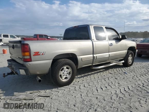 ✅ 2000 Chevrolet Silverado 1500 LT • VIN: 2GCEK19T1Y1236515 • Лот: 76294764. Опубликован ранее на Copart с пробегом 340 281 миль. Бесплатный доступ к архиву аукционных продаж из США и подробный отчёт об истории автомобиля на DreamBid. Изображение 3.
