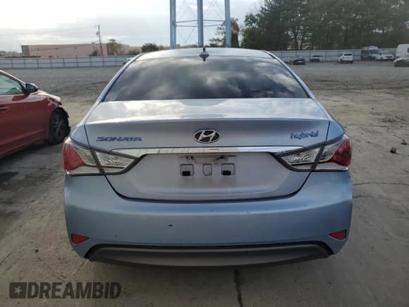 ✅ 2013 Hyundai Sonata Limited • VIN: KMHEC4A41DA076988 • Lot: 75503944. Listed on Copart with 127,247 mi. Free auction sales archive from the USA and detailed vehicle history report at DreamBid. Image 6.