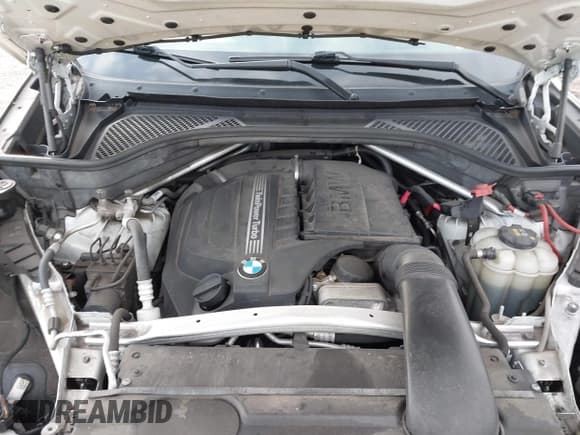 ✅ 2017 BMW X6 xDrive35i • VIN: 5UXKU2C39H0U29727 • Lot: 43534887. Wystawiony na IAAI z przebiegiem 77 299 mil. Bezpłatny archiwum sprzedaży aukcyjnych z USA i szczegółowy raport historii pojazdu na DreamBid. Zdjęcie 10.