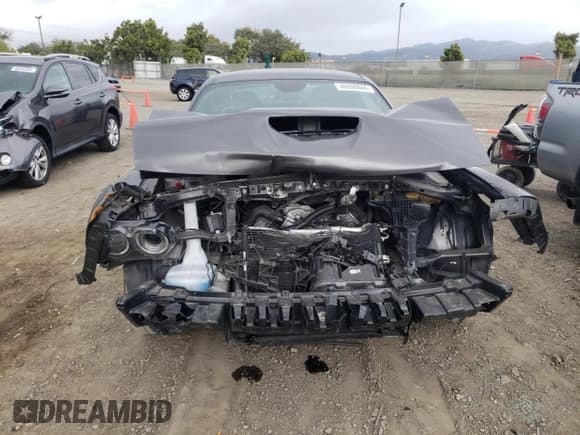 ✅ 2022 Dodge Challenger R/T • VIN: 2C3CDZBT7NH151146 • Lot: 46698844. Wystawiony na Copart z przebiegiem 39 033 mil. Bezpłatny archiwum sprzedaży aukcyjnych z USA i szczegółowy raport historii pojazdu na DreamBid. Zdjęcie 5.