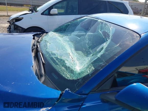 ✅ 2018 Ford Mustang EcoBoost • VIN: 1FA6P8TH9J5127801 • Lot: 43139052. Wystawiony na IAAI z przebiegiem 138 658 mil. Bezpłatny archiwum sprzedaży aukcyjnych z USA i szczegółowy raport historii pojazdu na DreamBid. Zdjęcie 18.