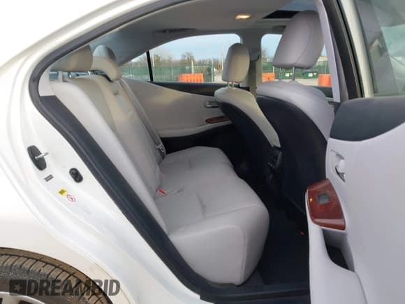 ✅ 2010 Lexus HS 250h Premium • VIN: JTHBB1BAXA2022364 • Lot: 43790729. Listed on IAAI with 57,118 mi. Free auction sales archive from the USA and detailed vehicle history report at DreamBid. Image 8.