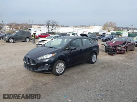 ✅ 2017 Ford Fiesta S • VIN: 3FADP4AJXHM152555 • Lot: 43788449. Listed on IAAI with 24,052 mi. Free auction sales archive from the USA and detailed vehicle history report at DreamBid. Image 2.