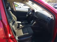 ✅ 2014 Mazda CX-5 Touring • VIN: JM3KE4CY1E0333406 • Lot: 43266877. Wystawiony na IAAI z przebiegiem 164 363 mil. Bezpłatny archiwum sprzedaży aukcyjnych z USA i szczegółowy raport historii pojazdu na DreamBid. Zdjęcie 5.