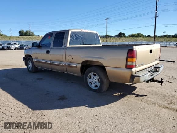 ✅ 2001 Chevrolet Silverado 1500 LS • VIN: 1GCEC19VX1Z203766 • Lot: 85177835. Listed on Copart with Not provided. Free auction sales archive from the USA and detailed vehicle history report at DreamBid. Image 2.