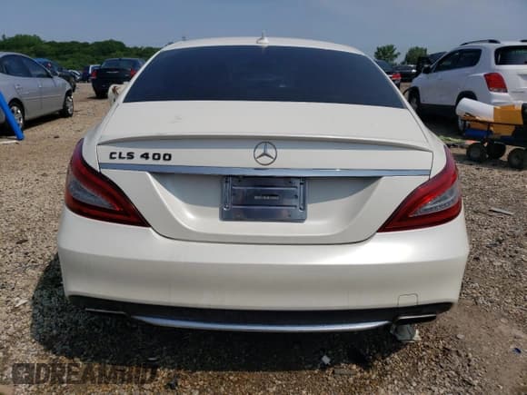 ✅ 2015 Mercedes-Benz CLS 400 • VIN: WDDLJ6HB7FA134399 • Лот: 64468555. Опубликован ранее на Copart с пробегом 110 849 миль. Бесплатный доступ к архиву аукционных продаж из США и подробный отчёт об истории автомобиля на DreamBid. Изображение 6.
