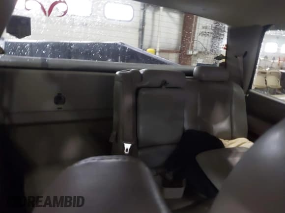 ✅ 2006 Chevrolet Silverado 2500HD LT1 • VIN: 1GCHK23DX6F210487 • Lot: 40915744. Listed on IAAI with Not provided. Free auction sales archive from the USA and detailed vehicle history report at DreamBid. Image 8.