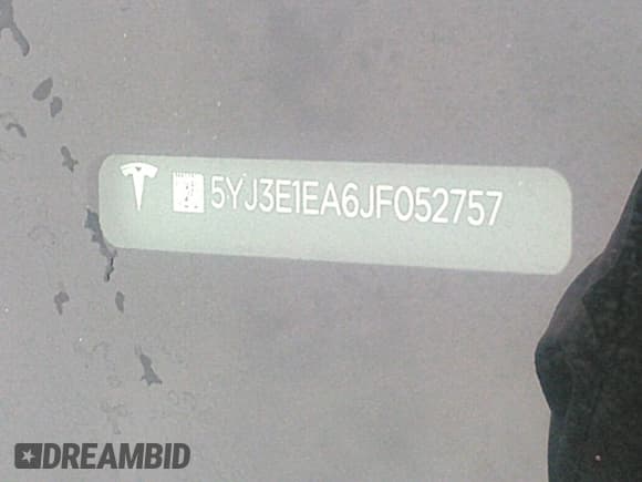 ✅ 2018 Tesla Model 3 Long Range Battery • VIN: 5YJ3E1EA6JF052757 • Lot: 43333869. Listed on IAAI with 53,550 mi. Free auction sales archive from the USA and detailed vehicle history report at DreamBid. Image 9.