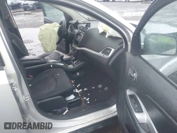 2012 Dodge Journey American Value with VIN 3C4PDCAB4CT154190, listed as a IAAI auction lot 43485900 with 161,305 mi miles and . Bid and sale history available at DreamBid. Image 5.