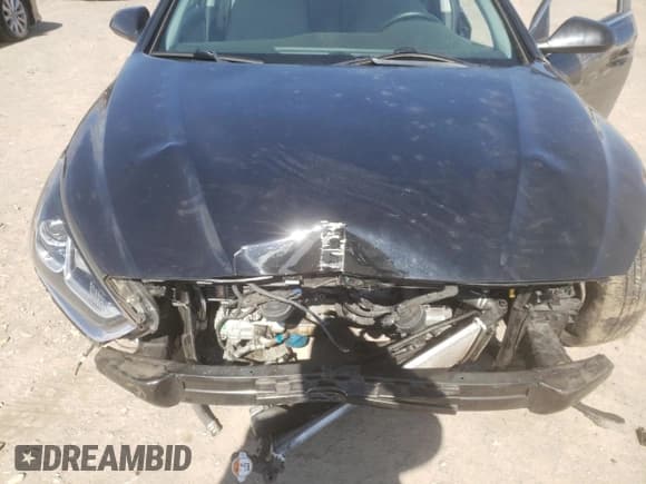 ✅ 2018 Hyundai Sonata SE • VIN: 5NPE24AFXJH676079 • Lot: 44744513. Listed on Copart with 41,881 mi. Free auction sales archive from the USA and detailed vehicle history report at DreamBid. Image 12.