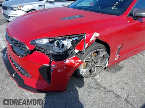 ✅ 2020 Kia Stinger GT-Line • VIN: KNAE15LA6L6081184 • Lot: 41587668. Listed on IAAI with 52,168 mi. Free auction sales archive from the USA and detailed vehicle history report at DreamBid. Image 6.