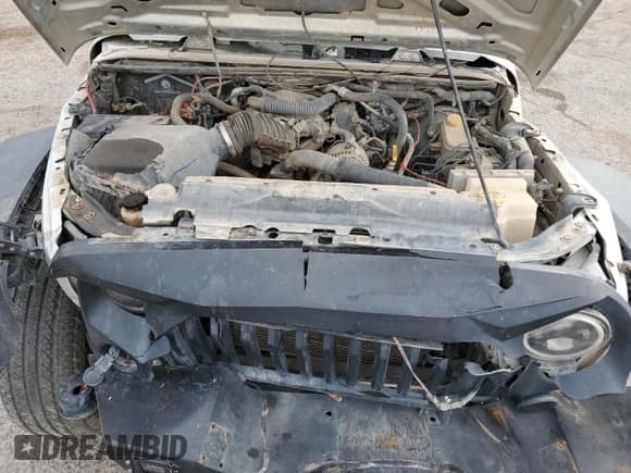 ✅ 2008 Jeep Wrangler Unlimited Rubicon • VIN: 1J8GA69188L586055 • Lot: 80672785. Listed on Copart with 242,392 mi. Free auction sales archive from the USA and detailed vehicle history report at DreamBid. Image 11.