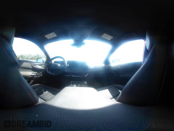 ✅ 2025 Chevrolet Equinox AWD RS • VIN: 3GNAXTEG2SL274921 • Lot: 43333316. Wystawiony na IAAI z przebiegiem 5 788 mil. Bezpłatny archiwum sprzedaży aukcyjnych z USA i szczegółowy raport historii pojazdu na DreamBid. Zdjęcie 19.