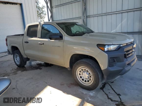 ✅ 2024 Chevrolet Colorado 2WD Work Truck • VIN: 1GCGSBEC2R1145670 • Лот: 77188104. Опубликован ранее на Copart с пробегом 3 261 миль. Бесплатный доступ к архиву аукционных продаж из США и подробный отчёт об истории автомобиля на DreamBid. Изображение 4.