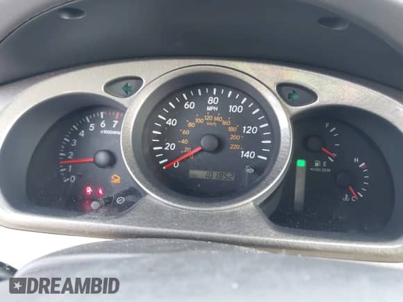 2003 Toyota Highlander z VIN JTEHD21A430019693, wystawiony jako IAAI lot #43465187 z przebiegiem 101 852 mil mil oraz . Historia ofert i sprzedaży dostępna na DreamBid. Obrazek 7.