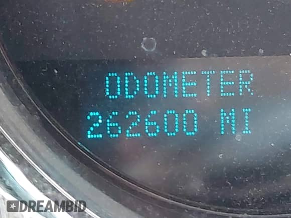 2013 Chevrolet Silverado 1500 LT with VIN 1GCRCSEA2DZ227445, listed as a IAAI auction lot 42418191 with 262,600 mi miles and . Bid and sale history available at DreamBid. Image 7.