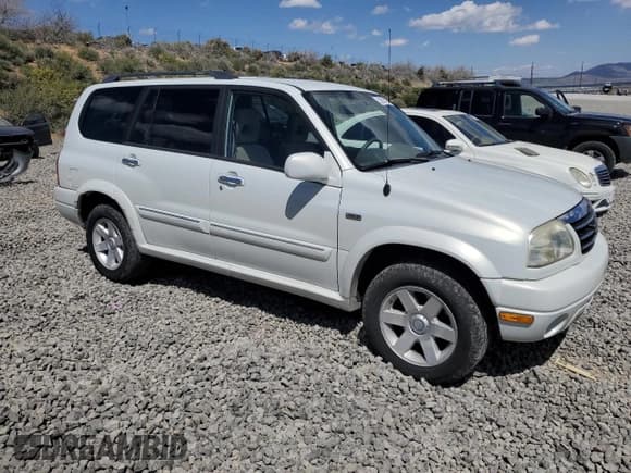 ✅ 2003 Suzuki XL7 Touring • VIN: JS3TX92V034109417 • Lot: 52672475. Listed on Copart with 96,760 mi. Free auction sales archive from the USA and detailed vehicle history report at DreamBid. Image 4.