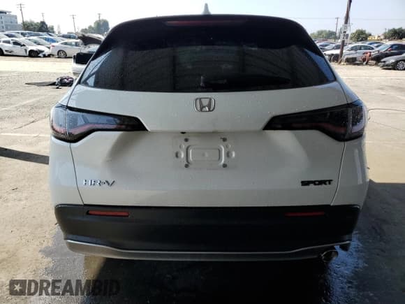 ✅ 2024 Honda HR-V Sport • VIN: 3CZRZ2H53RM779021 • Lot: 82298765. Wystawiony na Copart z przebiegiem Nie podano. Bezpłatny archiwum sprzedaży aukcyjnych z USA i szczegółowy raport historii pojazdu na DreamBid. Zdjęcie 6.