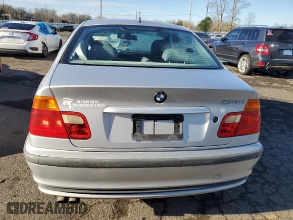 ✅ 1999 BMW 3 Series 328i • VIN: WBAAM5335XKG09109 • Lot: 87384704. Wystawiony na Copart z przebiegiem Nie podano. Bezpłatny archiwum sprzedaży aukcyjnych z USA i szczegółowy raport historii pojazdu na DreamBid. Zdjęcie 6.