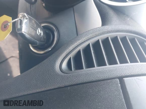 ✅ 2005 Mercedes-Benz SLK 230/320 • VIN: WDBWK56F75F021606 • Lot: 42974155. Listed on IAAI with 97,183 mi. Free auction sales archive from the USA and detailed vehicle history report at DreamBid. Image 11.