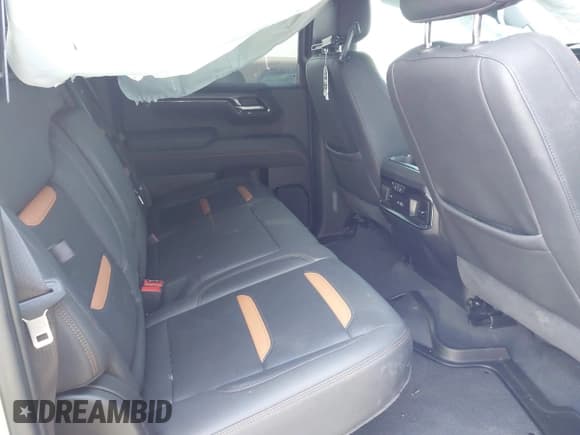 ✅ 2025 GMC Sierra 1500 AT4 • VIN: 3GTUUEEL0SG224051 • Лот: 43220797. Опубликован ранее на IAAI с пробегом 20 274 миль. Бесплатный доступ к архиву аукционных продаж из США и подробный отчёт об истории автомобиля на DreamBid. Изображение 8.