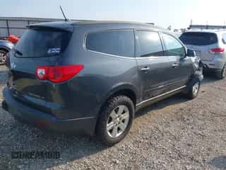 2012 Chevrolet Traverse 1LT z VIN 1GNKVGED2CJ359340, wystawiony jako IAAI lot #42321569 z przebiegiem 105 842 mil mil oraz . Historia ofert i sprzedaży dostępna na DreamBid. Obrazek 4.