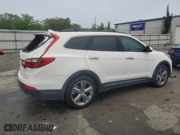 ✅ 2015 Hyundai Santa Fe Limited • VIN: KM8SN4HFXFU105376 • Лот: 51407445. Опубликован ранее на Copart с пробегом 139 279 миль. Бесплатный доступ к архиву аукционных продаж из США и подробный отчёт об истории автомобиля на DreamBid. Изображение 3.