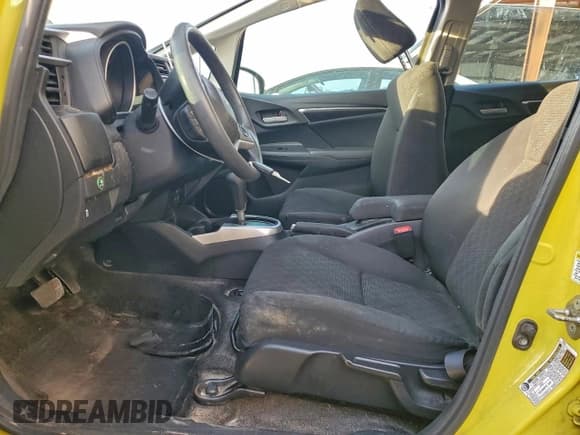 ✅ 2015 Honda Fit LX • VIN: 3HGGK5H5XFM767626 • Lot: 95317885. Listed on Copart with 142,244 mi. Free auction sales archive from the USA and detailed vehicle history report at DreamBid. Image 7.