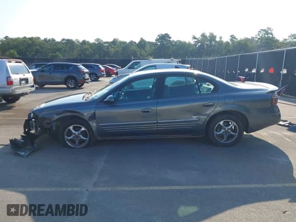 ✅ 2005 Pontiac Bonneville SE • VIN: 1G2HX52K95U187303 • Lot: 42985606. Wystawiony na IAAI z przebiegiem 170 700 mil. Bezpłatny archiwum sprzedaży aukcyjnych z USA i szczegółowy raport historii pojazdu na DreamBid. Zdjęcie 15.