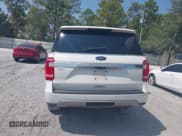 ✅ 2020 Ford Expedition XLT • VIN: 1FMJU1JT5LEA26734 • Lot: 43271054. Listed on IAAI with 120,106 mi. Free auction sales archive from the USA and detailed vehicle history report at DreamBid. Image 16.