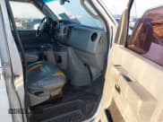 ✅ 2012 Ford Econoline Cargo Commercial • VIN: 1FTNS2EW8CDA42891 • Lot: 43034709. Wystawiony na IAAI z przebiegiem 649 193 mil. Bezpłatny archiwum sprzedaży aukcyjnych z USA i szczegółowy raport historii pojazdu na DreamBid. Zdjęcie 5.