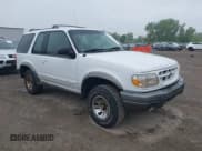 ✅ 1999 Ford Explorer Sport • VIN: 1FMYU22E2XUB39640 • Lot: 42367590. Wystawiony na IAAI z przebiegiem 252 434 mil. Bezpłatny archiwum sprzedaży aukcyjnych z USA i szczegółowy raport historii pojazdu na DreamBid. Zdjęcie 1.