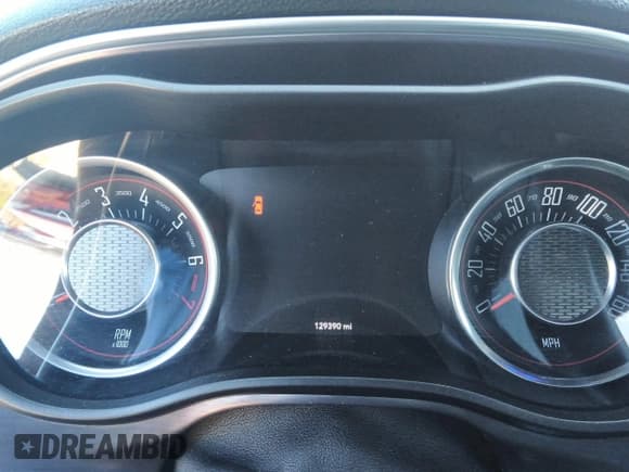 ✅ 2015 Dodge Challenger SXT • VIN: 2C3CDZAG3FH714490 • Lot: 34567378. Wystawiony na IAAI z przebiegiem 129 390 mil. Bezpłatny archiwum sprzedaży aukcyjnych z USA i szczegółowy raport historii pojazdu na DreamBid. Zdjęcie 7.