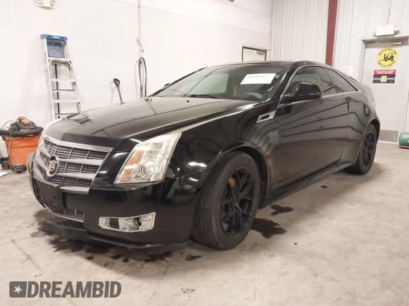 ✅ 2011 Cadillac CTS Performance • VIN: 1G6DL1ED3B0100075 • Лот: 41392627. Опубликован ранее на IAAI с пробегом 124 775 миль. Бесплатный доступ к архиву аукционных продаж из США и подробный отчёт об истории автомобиля на DreamBid. Изображение 2.
