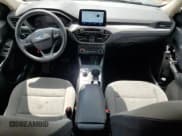 ✅ 2020 Ford Escape SE • VIN: 1FMCU9G64LUA83537 • Lot: 58823825. Wystawiony na Copart z przebiegiem 28 609 mil. Bezpłatny archiwum sprzedaży aukcyjnych z USA i szczegółowy raport historii pojazdu na DreamBid. Zdjęcie 8.