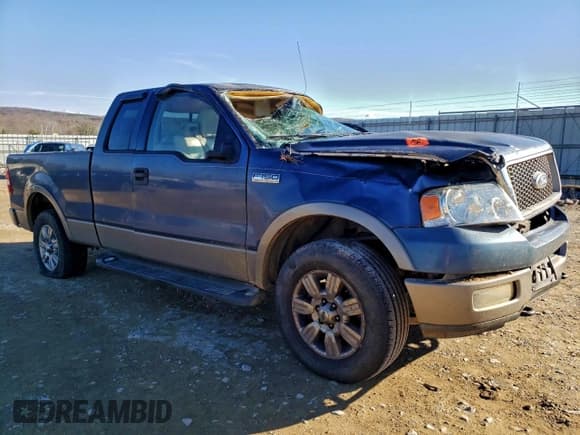 ✅ 2004 Ford F-150 XLT • VIN: 1FTPX14544NB52636 • Lot: 93910655. Listed on Copart with 177,085 mi. Free auction sales archive from the USA and detailed vehicle history report at DreamBid. Image 4.