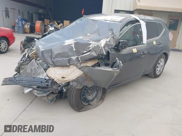 ✅ 2016 Nissan Rogue S • VIN: JN8AT2MTXGW010316 • Lot: 41388360. Listed on IAAI with 142,125 mi. Free auction sales archive from the USA and detailed vehicle history report at DreamBid. Image 17.