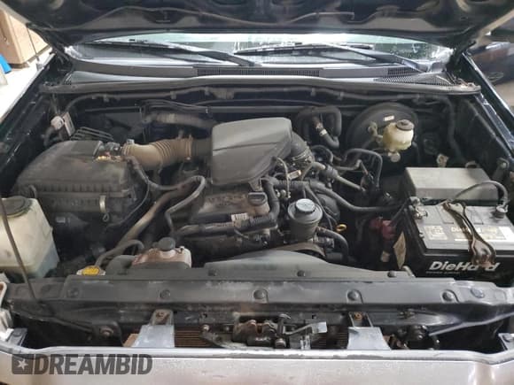 ✅ 2011 Toyota Tacoma • VIN: 5TFPX4EN4BX004200 • Lot: 80625915. Wystawiony na Copart z przebiegiem 193 823 mil. Bezpłatny archiwum sprzedaży aukcyjnych z USA i szczegółowy raport historii pojazdu na DreamBid. Zdjęcie 11.