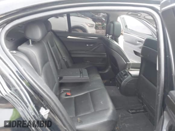 ✅ 2013 BMW 5 Series 535i xDrive • VIN: WBAFU7C57DDU73100 • Lot: 41591446. Listed on IAAI with Not provided. Free auction sales archive from the USA and detailed vehicle history report at DreamBid. Image 8.