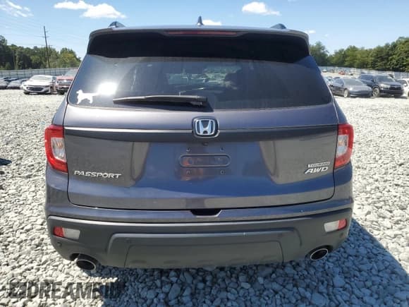 ✅ 2021 Honda Passport Touring • VIN: 5FNYF8H93MB042303 • Lot: 71158075. Listed on Copart with 53,296 mi. Free auction sales archive from the USA and detailed vehicle history report at DreamBid. Image 6.